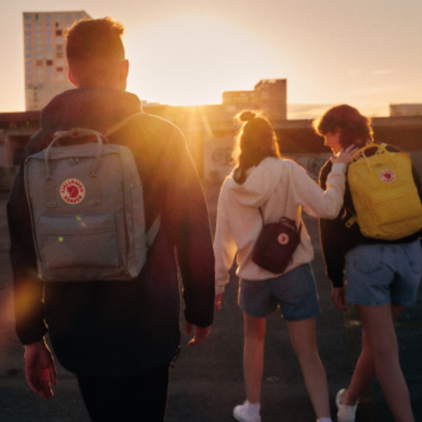 Kit de Primeros Auxilios para la Mochila: Lo que Todo Estudiante Debería Llevar